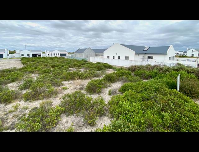 3 BEDROOM HOUSE FOR SALE IN ATLANTIC SANDS PRIVATE ESTATE